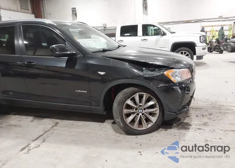 2014 BMW X3 xDrive28I z USA, uszkodzony, nr VIN 5UXWX9C55E0D43896
